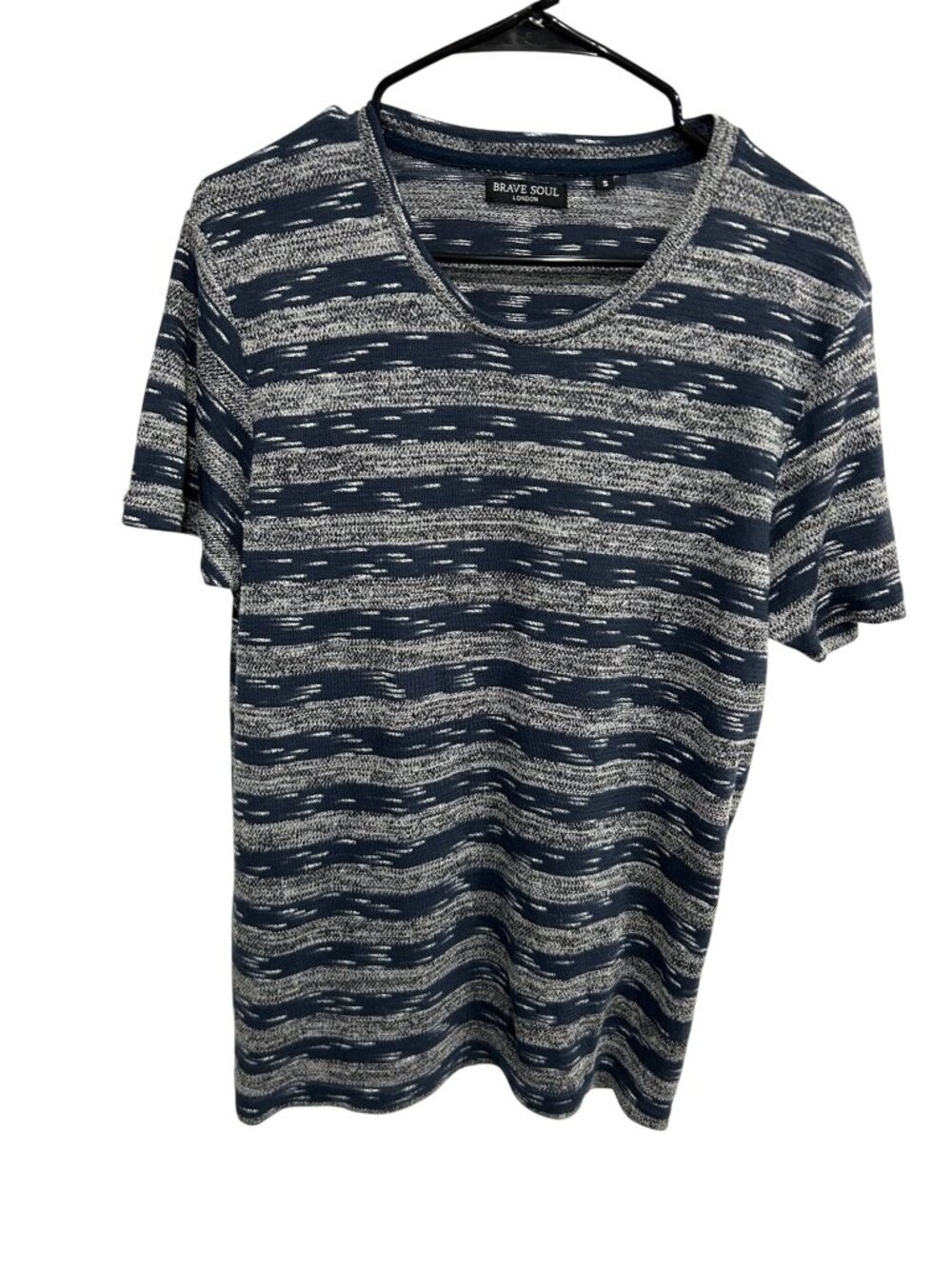 Brave Soul London Mens Striped Navy Gray Crew Neck Tee Size Small Indie Skater